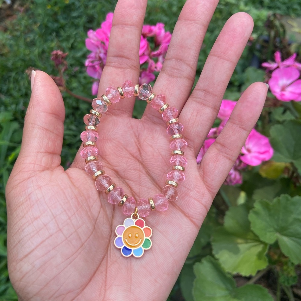 Daisy Flower Smiley Happy Face Charm Y2K Inspired Glass Bead Stackable Bracelet